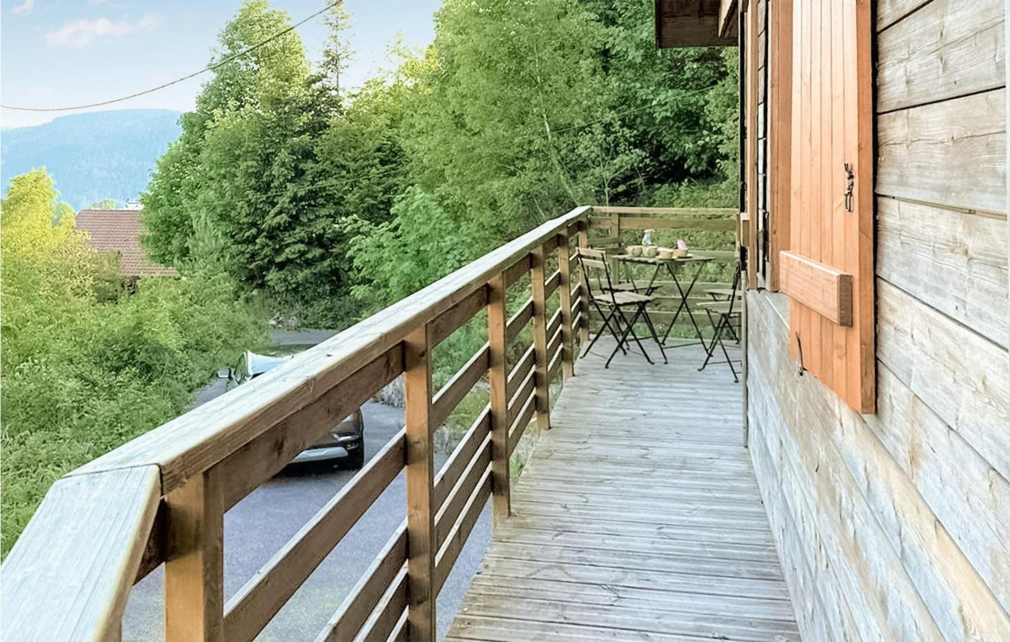 Gorgeous Apartment In Gerardmer With Kitchen Kültér fotó